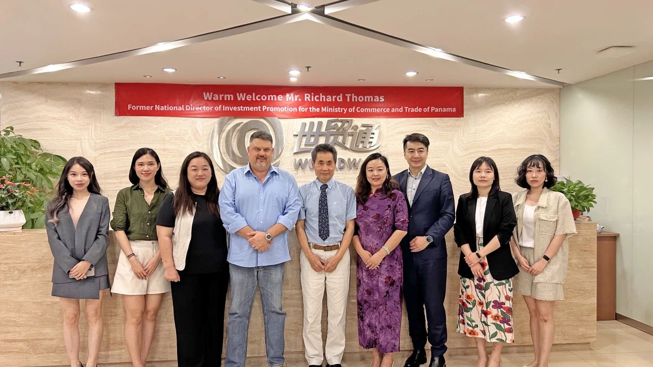 巴拿马工商部投资服务司前司长、巴拿马移民法案修订人Richard Thomas先生等一行到访世贸通集团，受到了世贸通集团董事长Winner Xing博士等高层的热情接待，双方就巴拿马移民政策核心优势与投资环境进行了深度交流。